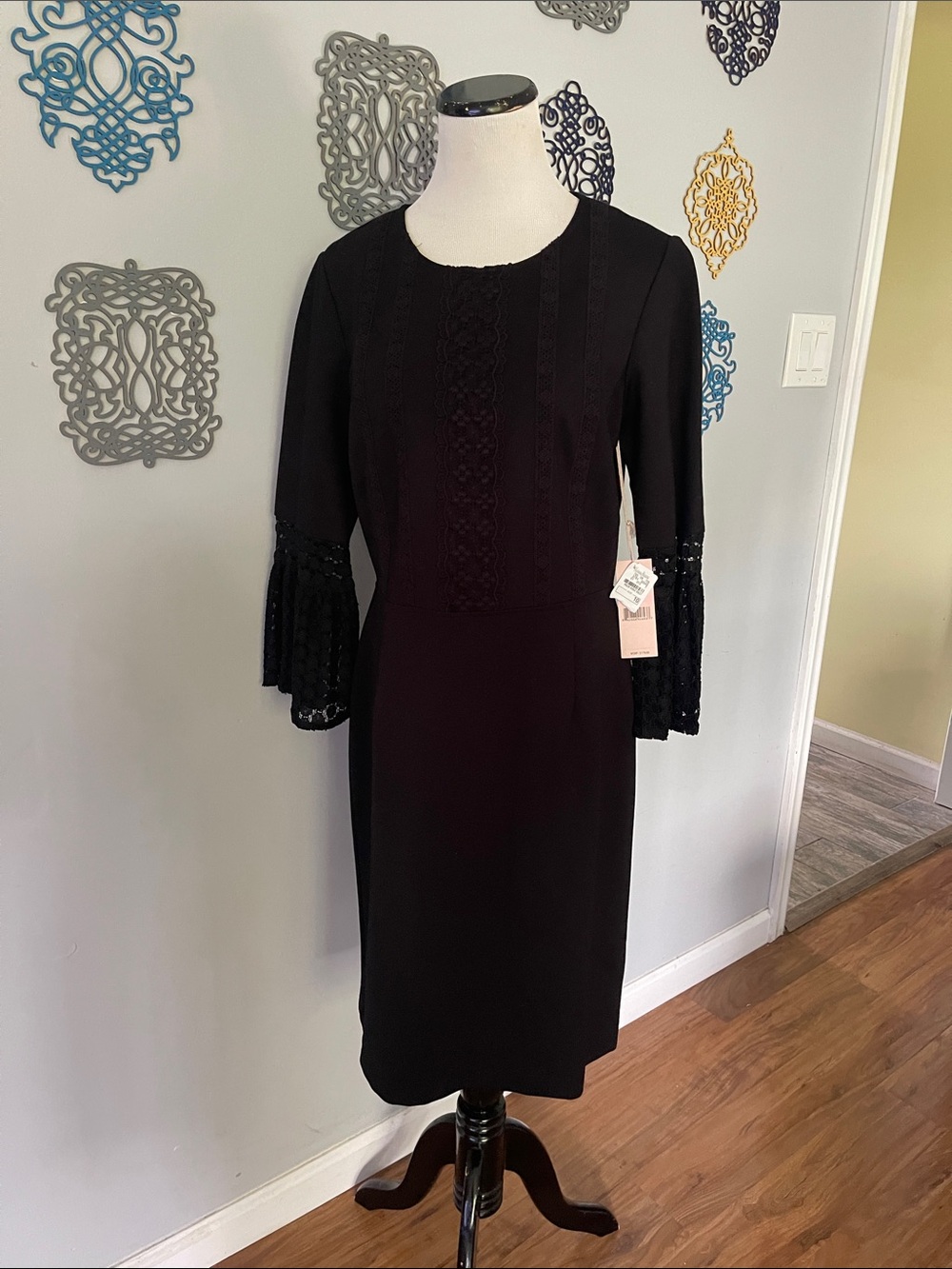 Nanette Lepore Black Lace-Trim Long Sleeve Sheath Dress NWT size 10